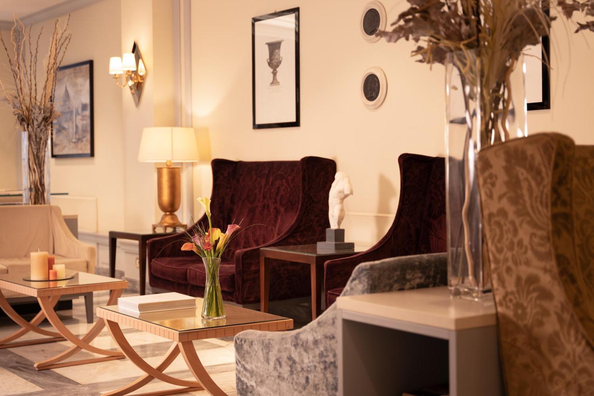 Della Conciliazione Hotel 4*